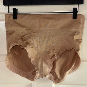 Vanity Fair Compression Panty Shapewear 4XL / 11 Dark Nude